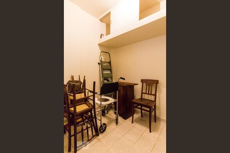 Apartamento para alugar com 104m², 2 quartos e 1 vagaQ serviço