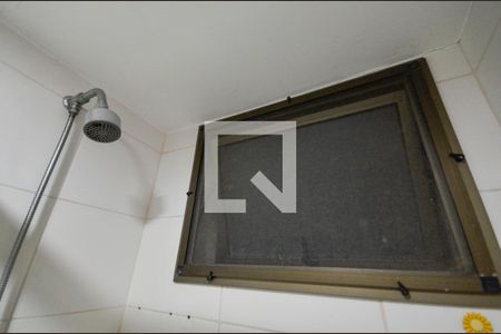 Apartamento à venda com 83m², 2 quartos e 1 vaga Apartamento à venda com 83m², 2 quartos e 1 vagaBanheiro da Suíte
