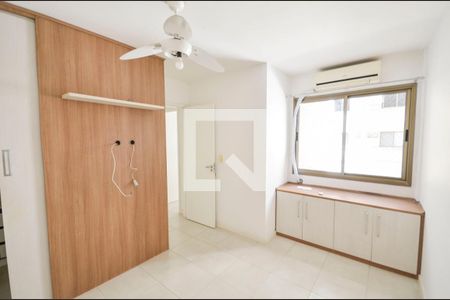 Apartamento à venda com 83m², 2 quartos e 1 vaga Apartamento à venda com 83m², 2 quartos e 1 vagaSuíte