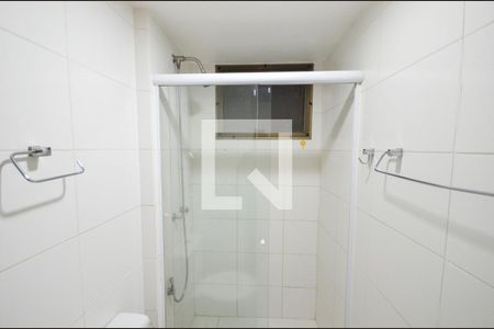 Apartamento à venda com 83m², 2 quartos e 1 vaga Apartamento à venda com 83m², 2 quartos e 1 vagaBanheiro da Suíte