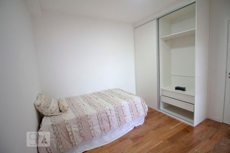 Apartamento à venda com 141m², 2 quartos e 3 vagas Apartamento à venda com 141m², 2 quartos e 3 vagasSuíte 2