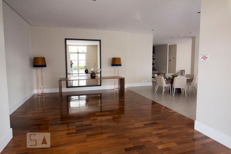 Apartamento à venda com 141m², 2 quartos e 3 vagas Apartamento à venda com 141m², 2 quartos e 3 vagasÁrea comum