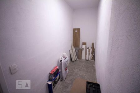 Apartamento à venda com 141m², 2 quartos e 3 vagas Apartamento à venda com 141m², 2 quartos e 3 vagasDepósito