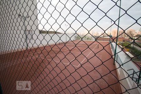 Apartamento à venda com 141m², 2 quartos e 3 vagas Apartamento à venda com 141m², 2 quartos e 3 vagasÁrea comum - Quadra Tênis de Saibro