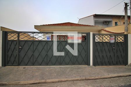 Casa para alugar com 250m², 4 quartos e 2 vagasFachada 