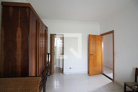 Casa para alugar com 250m², 4 quartos e 2 vagasSuíte 