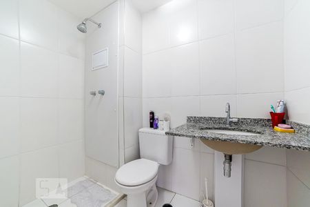 Apartamento à venda com 48m², 2 quartos e 1 vaga Apartamento à venda com 48m², 2 quartos e 1 vagaBanheiro