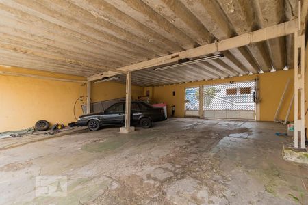 Casa à venda com 440m², 5 quartos e 8 vagas Casa à venda com 440m², 5 quartos e 8 vagasGaragem