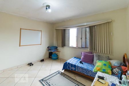 Casa à venda com 440m², 5 quartos e 8 vagas Casa à venda com 440m², 5 quartos e 8 vagasQuarto 2