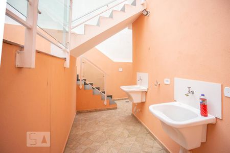 Casa para alugar com 22m², 1 quarto e sem vaga Casa para alugar com 22m², 1 quarto e sem vagaLavanderia
