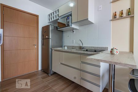 Cozinha de apartamento para alugar com 1 quarto, 34m² em Centro, Osasco