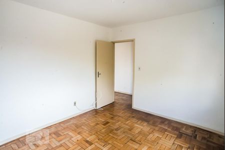 Quarto de apartamento para alugar com 1 quarto, 67m² em Passo da Areia, Porto Alegre