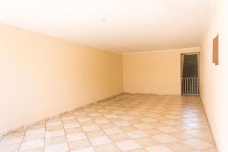 Casa à venda com 252m², 3 quartos e 6 vagas Casa à venda com 252m², 3 quartos e 6 vagasGaragem