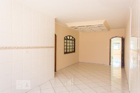 Casa à venda com 252m², 3 quartos e 6 vagas Casa à venda com 252m², 3 quartos e 6 vagasCozinha