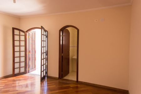 Casa à venda com 252m², 3 quartos e 6 vagas Casa à venda com 252m², 3 quartos e 6 vagasSuíte 3