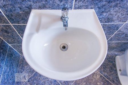 Casa à venda com 252m², 3 quartos e 6 vagas Casa à venda com 252m², 3 quartos e 6 vagasBanheiro da suíte 1