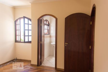 Casa à venda com 252m², 3 quartos e 6 vagas Casa à venda com 252m², 3 quartos e 6 vagasSuíte 2