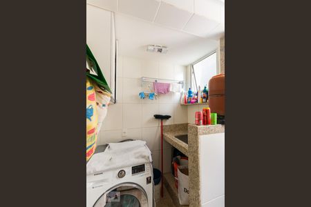 Apartamento à venda com 100m², 3 quartos e 2 vagasÁrea de Serviço