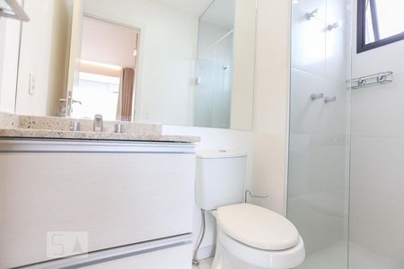 Banheiro de kitnet/studio para alugar com 1 quarto, 32m² em Saúde, São Paulo