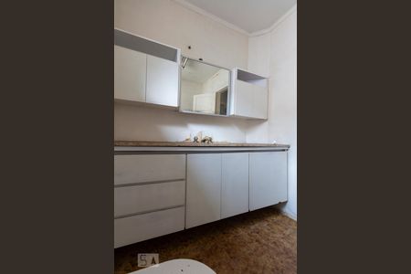 Casa à venda com 160m², 3 quartos e 8 vagasBanheiro Social