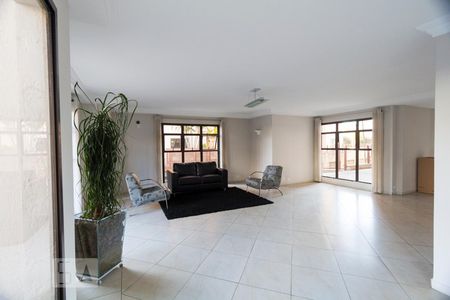 Apartamento à venda com 167m², 4 quartos e 3 vagasHall social