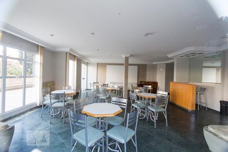 Apartamento à venda com 167m², 4 quartos e 3 vagasSalão de Festas