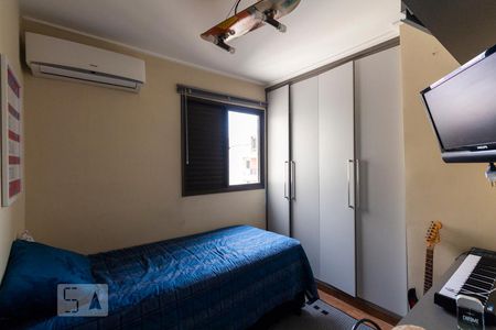 Apartamento à venda com 167m², 4 quartos e 3 vagasQuarto 2 - Suíte