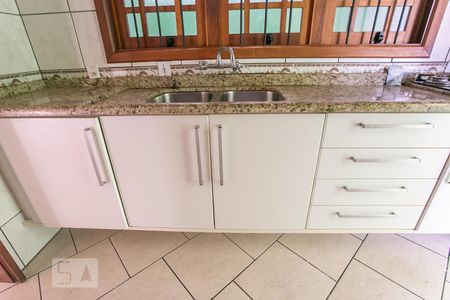 Casa à venda com 209m², 4 quartos e 3 vagasDetalhe