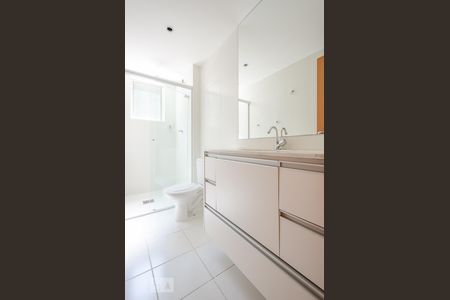 Apartamento para alugar com 65m², 2 quartos e 2 vagas Apartamento para alugar com 65m², 2 quartos e 2 vagasBanheiro Social