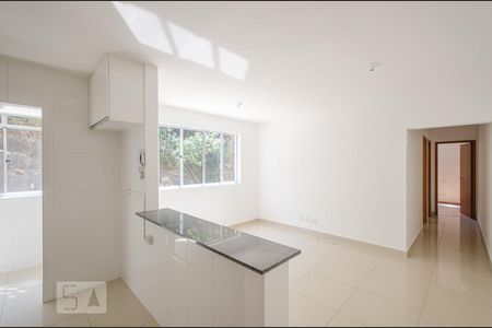 Sala de apartamento para alugar com 2 quartos, 65m² em Buritis, Belo Horizonte