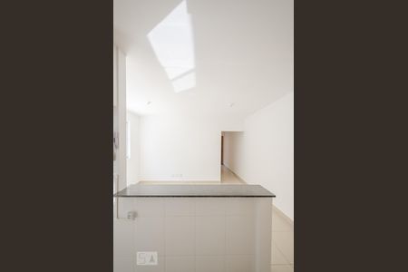 Apartamento para alugar com 65m², 2 quartos e 2 vagas Apartamento para alugar com 65m², 2 quartos e 2 vagasCozinha