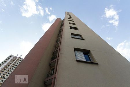 Apartamento à venda com 78m², 3 quartos e 1 vaga Apartamento à venda com 78m², 3 quartos e 1 vagaFachada