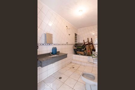 Casa à venda com 150m², 3 quartos e 2 vagasBanheiro Suíte 1