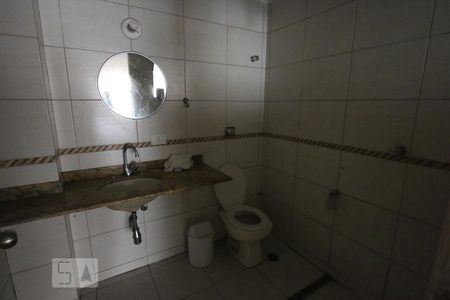 Casa para alugar com 463m², 4 quartos e 6 vagasbanheiro garagem