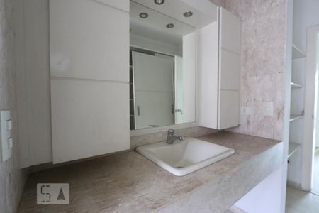 Casa para alugar com 463m², 4 quartos e 6 vagassuite 4