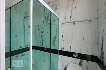 Casa para alugar com 463m², 4 quartos e 6 vagassuite 2