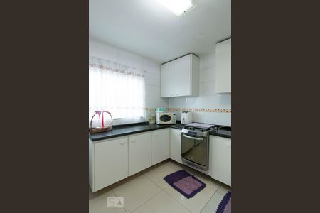 Casa à venda com 270m², 3 quartos e 8 vagasCozinha