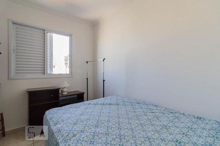 Quarto 1 de apartamento à venda com 2 quartos, 58m² em Jardim Flor da Montanha, Guarulhos