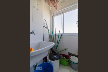 Apartamento à venda com 58m², 2 quartos e 1 vaga Apartamento à venda com 58m², 2 quartos e 1 vagaÁrea de serviço