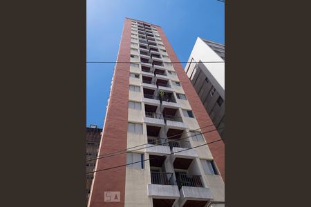 Apartamento para alugar com 46m², 1 quarto e 1 vagaFachada