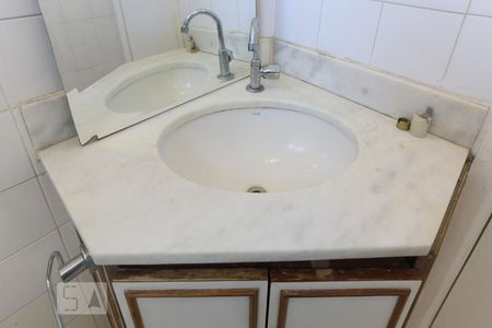 Banheiro de apartamento para alugar com 2 quartos, 70m² em Vila Mariana, São Paulo