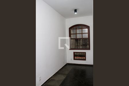 Casa de condomínio para alugar com 80m², 2 quartos e 1 vagaSuíte