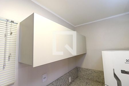 Sala/Cozinha de apartamento à venda com 1 quarto, 45m² em Auxiliadora, Porto Alegre