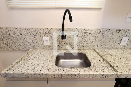 Sala/Cozinha de apartamento à venda com 1 quarto, 45m² em Auxiliadora, Porto Alegre