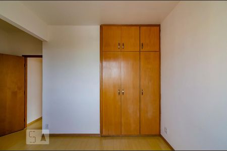Quarto 2 Suíte de apartamento para alugar com 2 quartos, 75m² em Palmares, Belo Horizonte