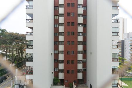 Apartamento à venda com 210m², 4 quartos e 3 vagas Apartamento à venda com 210m², 4 quartos e 3 vagasVista da janela do escritório