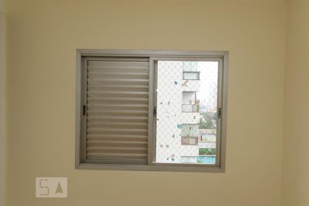 Apartamento à venda com 210m², 4 quartos e 3 vagas Apartamento à venda com 210m², 4 quartos e 3 vagasJanela do quarto 2