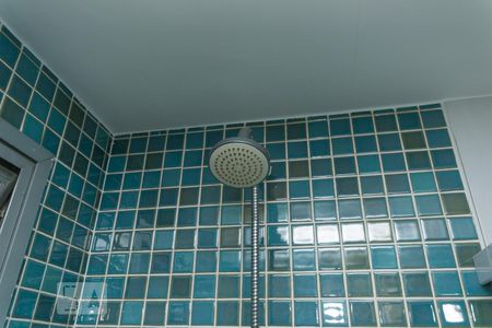 Apartamento à venda com 210m², 4 quartos e 3 vagas Apartamento à venda com 210m², 4 quartos e 3 vagasDetalhe do banheiro