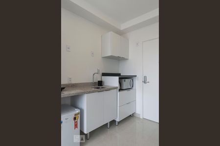 Studio - Cozinha (Armários) de kitnet/studio para alugar com 1 quarto, 22m² em Sé, São Paulo