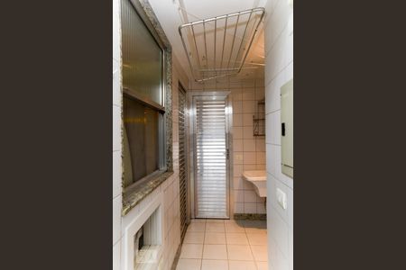 Apartamento à venda com 120m², 2 quartos e sem vaga Apartamento à venda com 120m², 2 quartos e sem vagaÁrea de Serviço